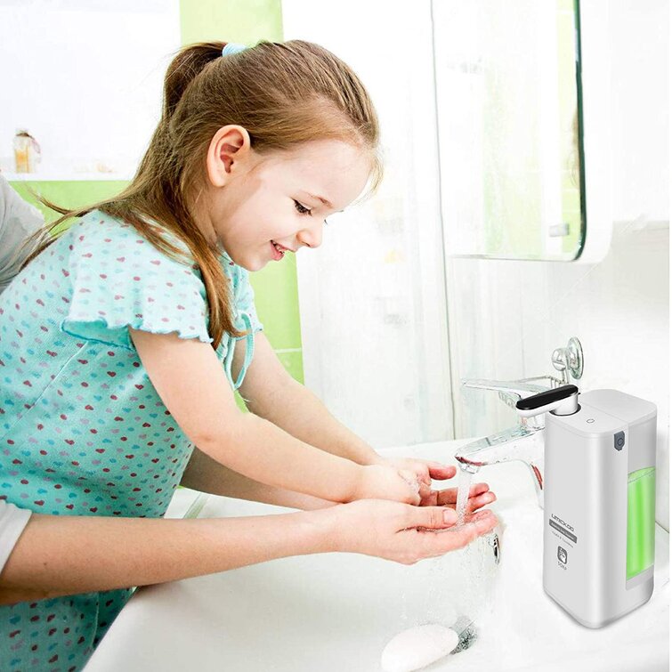 Motion sensor deals soap dispenser